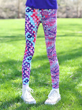 Load image into Gallery viewer, BE FEARLESS HEART CAMO LEGGINGS