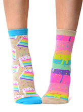 Load image into Gallery viewer, SMELLY CUPCAKE SOCKS GIFT SET