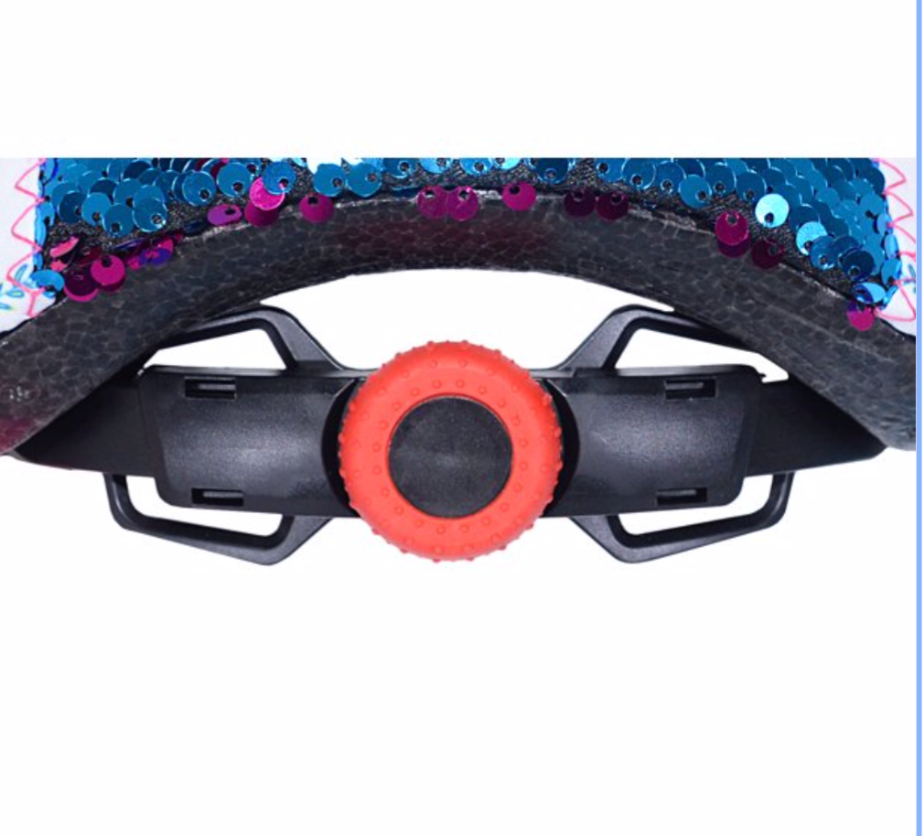 Littlemissmatched helmet 2024