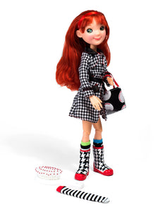 UPTOWN GIRL FASHION DOLL SET